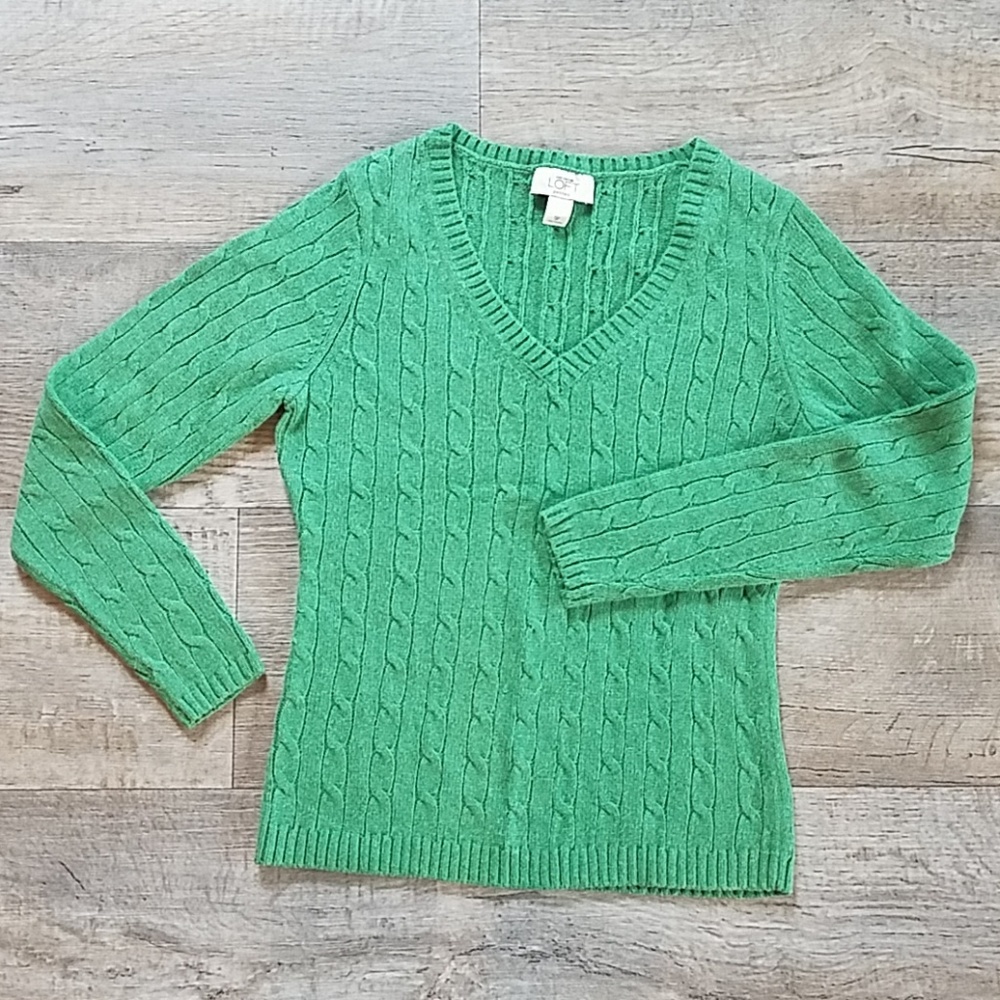 ANN TAYLOR LOFT sweater